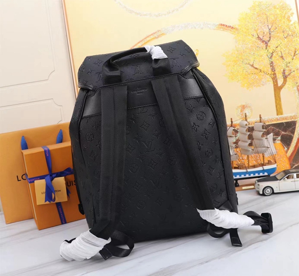 ルイヴィトンバッグ素材ディテール